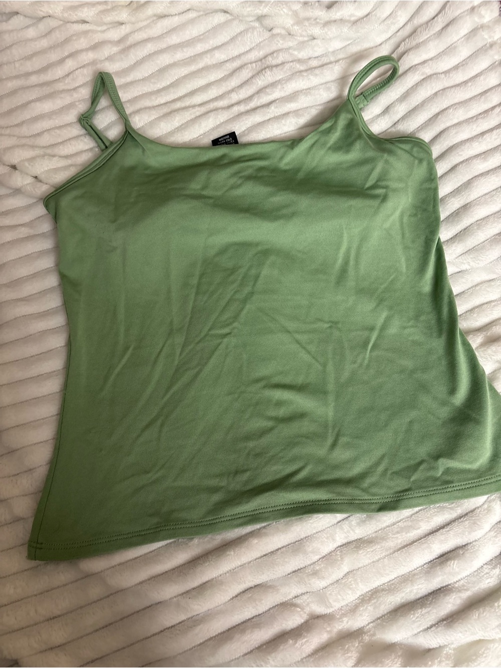 Women’s Light Green Slim Spaghetti Strap Crop Top